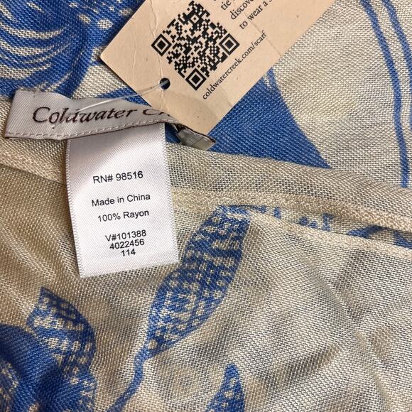 Coldwater Creek Etched‎ Paisley Scarf Cream and Blue NWT - Picture 3 of 5